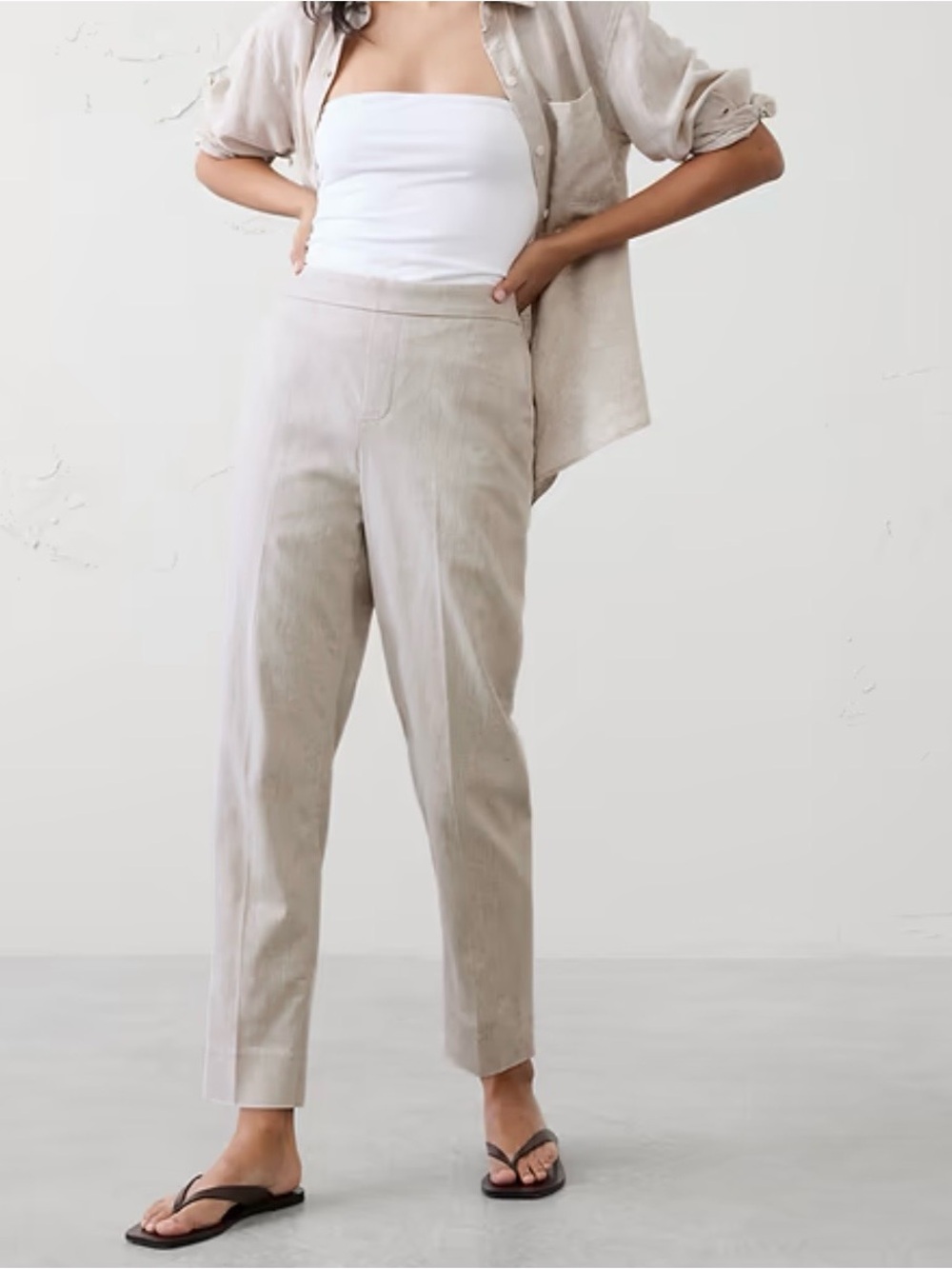 Banana Republic Linen Blend High Rise Taper Pants in Light Taupe